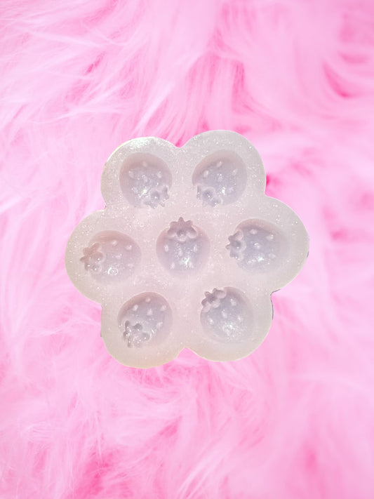 3d flat back strawberry silicone mold